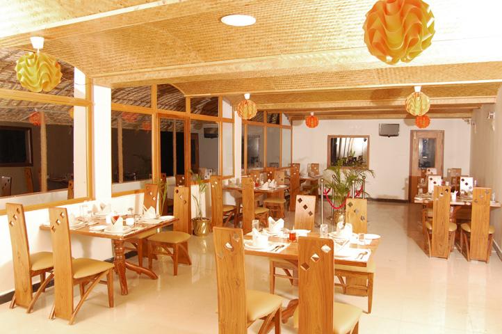 Resort The Carnival 10