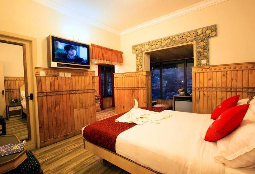 Hotel Pine Borough Inn 4