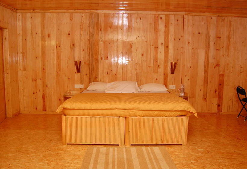 Bed and Breakfast Surya Holidays Kodaikanal 9