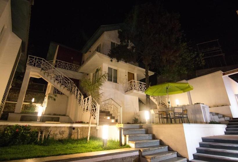 Hotel Le Poshe By Sparsa Kodaikanal