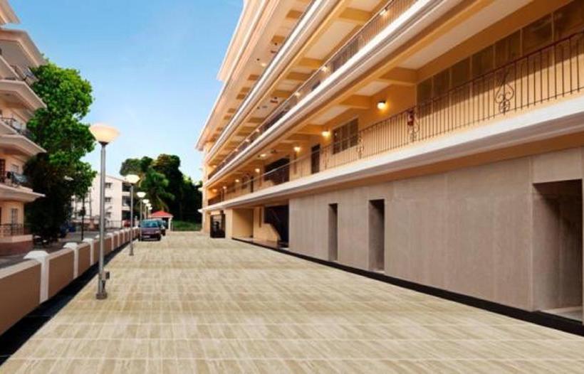 Hotel The Golden Suites & Spa 11