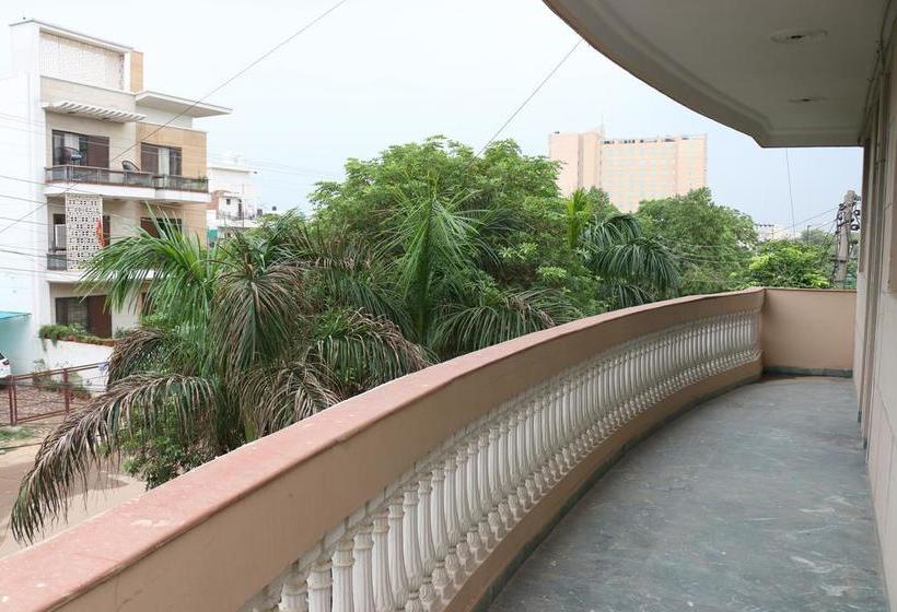 Hotel Krishna Coddle Executive 10