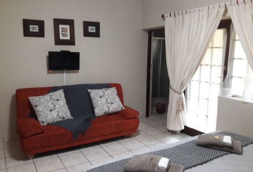 Bed and Breakfast African Dreamz Guest House 6