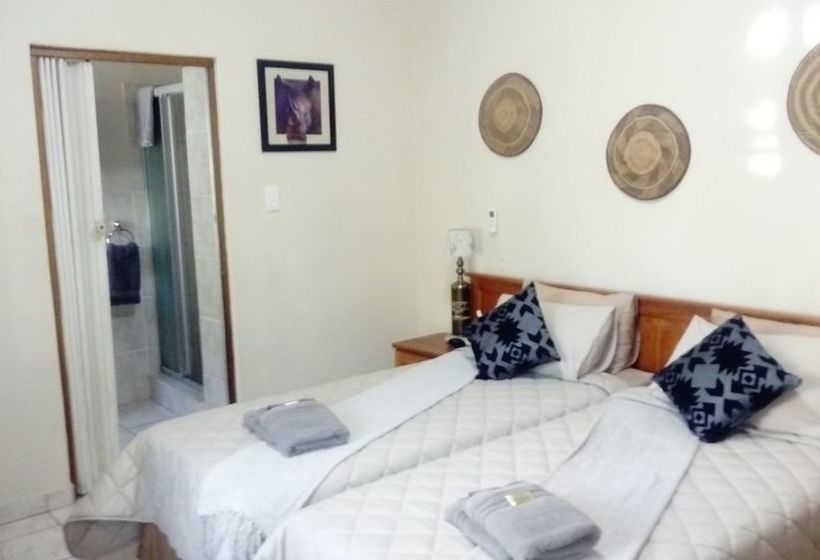Bed and Breakfast African Dreamz Guest House 8