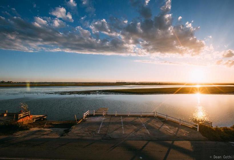 Bed and Breakfast Riverside Lodge 3