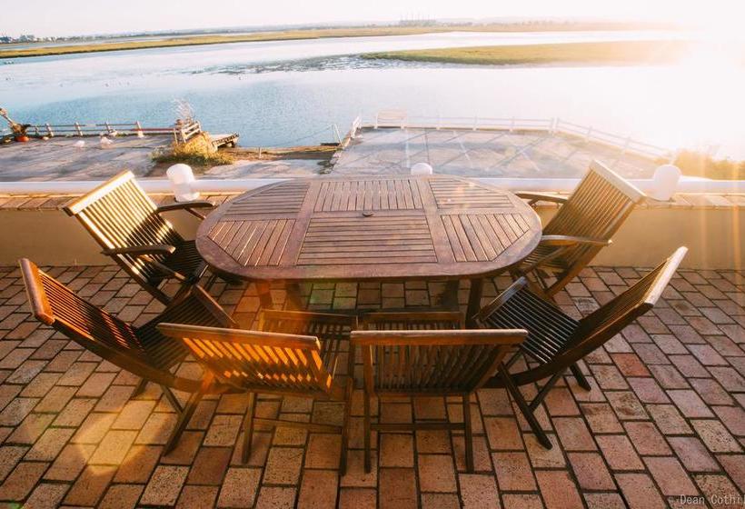 Bed and Breakfast Riverside Lodge 8