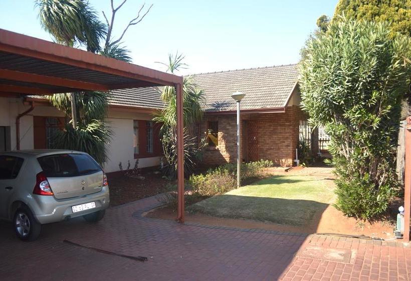 Bed and Breakfast Doeny Lodge