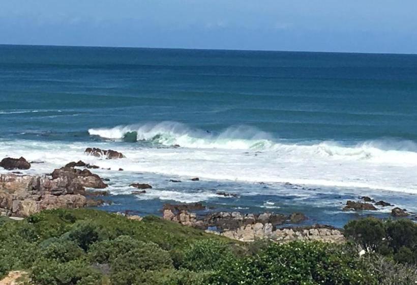 Bed and Breakfast Marine 5 Guesthouse 2