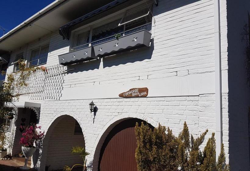 Bed and Breakfast Forword S River Lodge 6