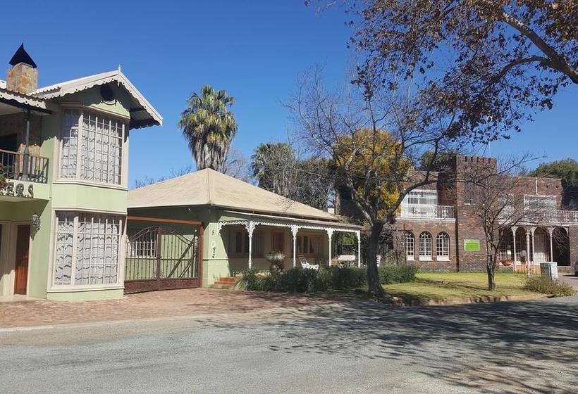 Bed and Breakfast Mistique Waters Self Catering