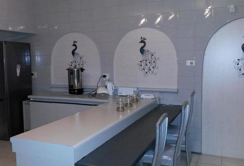 Bed and Breakfast Annie S Castle 6