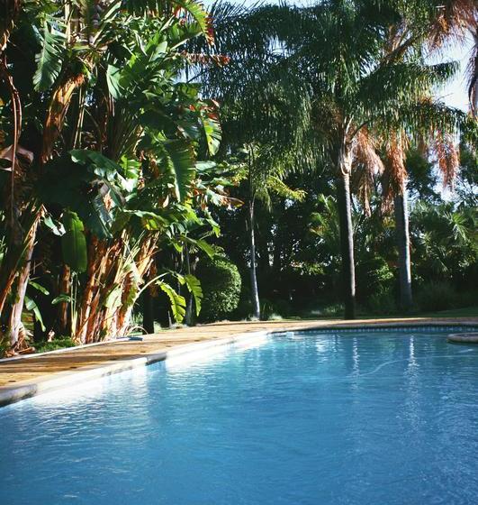 Bed and Breakfast Aan D Oewer 15