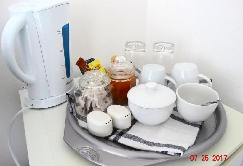 Bed and Breakfast Au Plais De Langebaan At Palm Tree Villa 10