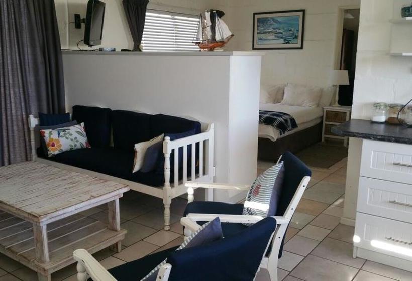 Bed and Breakfast Au Plais De Langebaan At Palm Tree Villa 3