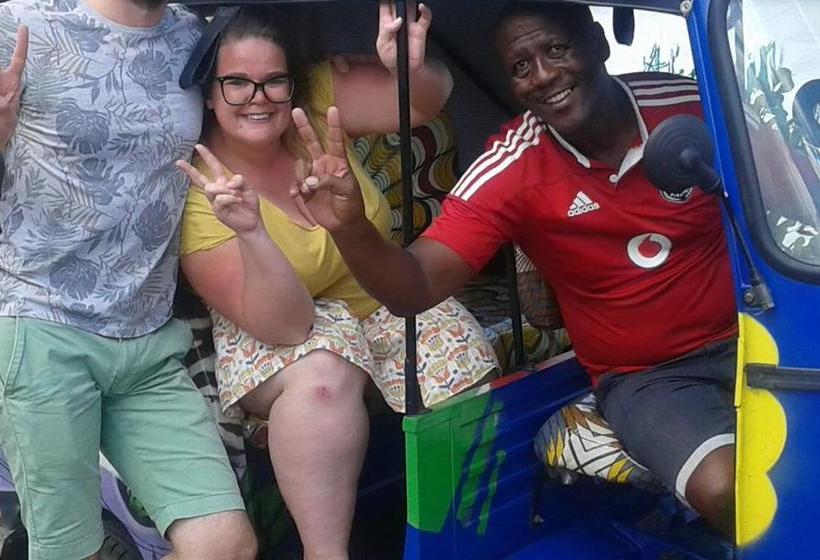 Hostel Authentic African Tours And Back Packers 16