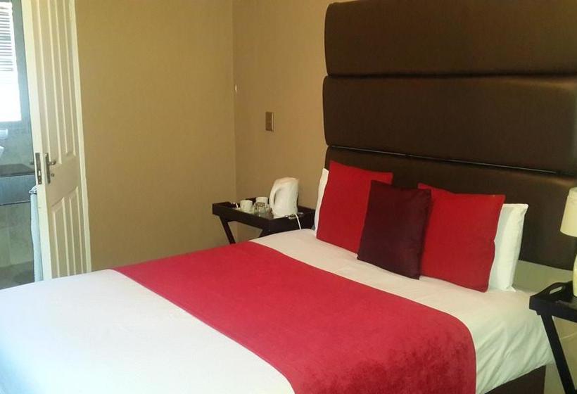 Bed and Breakfast Cockpit Guest House 13