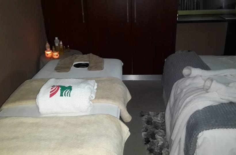 Bed and Breakfast Cockpit Guest House 8