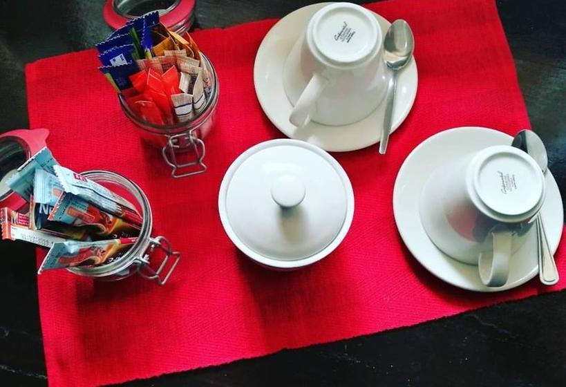 Three Bridges B&b 14