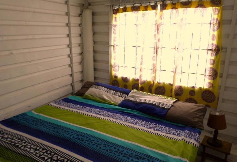 Hostel Eagles Nest 12