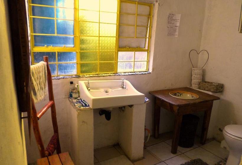 Hostel Eagles Nest 8