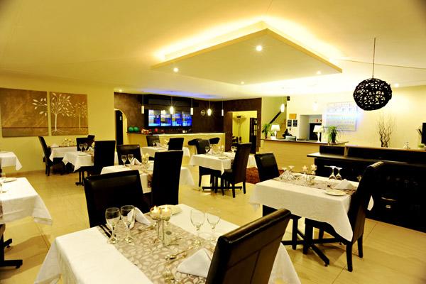 Hotel Three Oaks And An Aloe Boutique 17