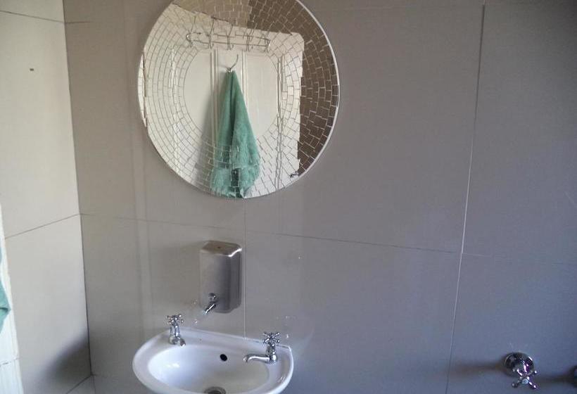 Hostel 33 South Boutique 10