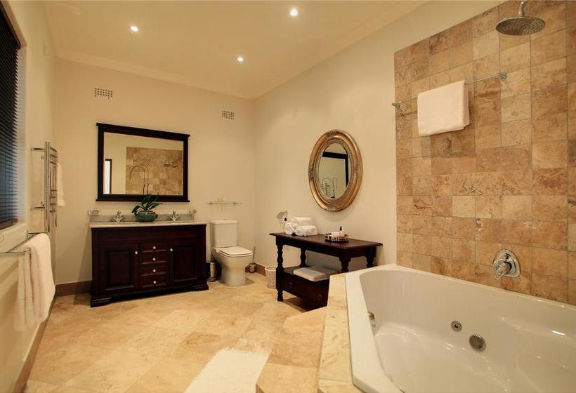 Bed and Breakfast L Heritage Retreat 11