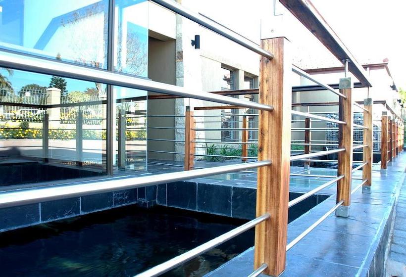 Hotel 36 On Bonza Boutique Guest House 4