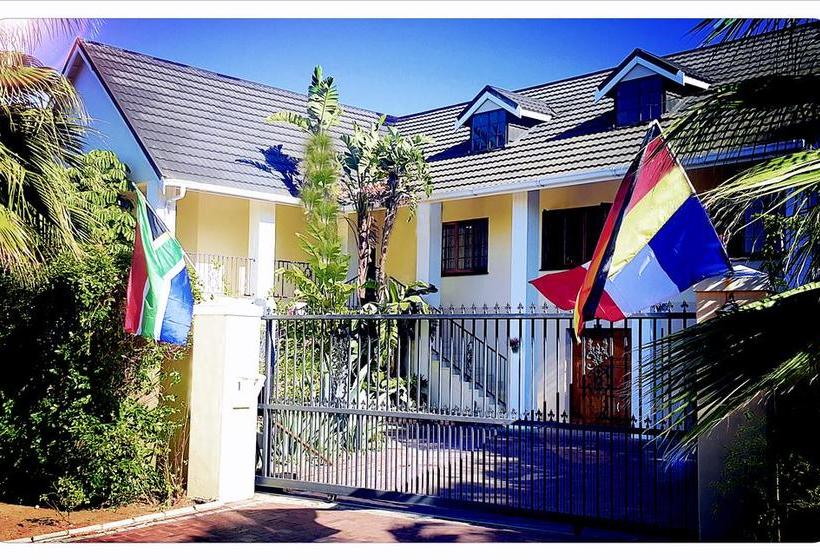 Bed and Breakfast Golf And Garden Guesthouse 1