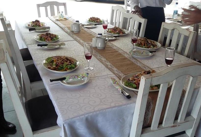 Bed and Breakfast Mphushini Falls Resort 3