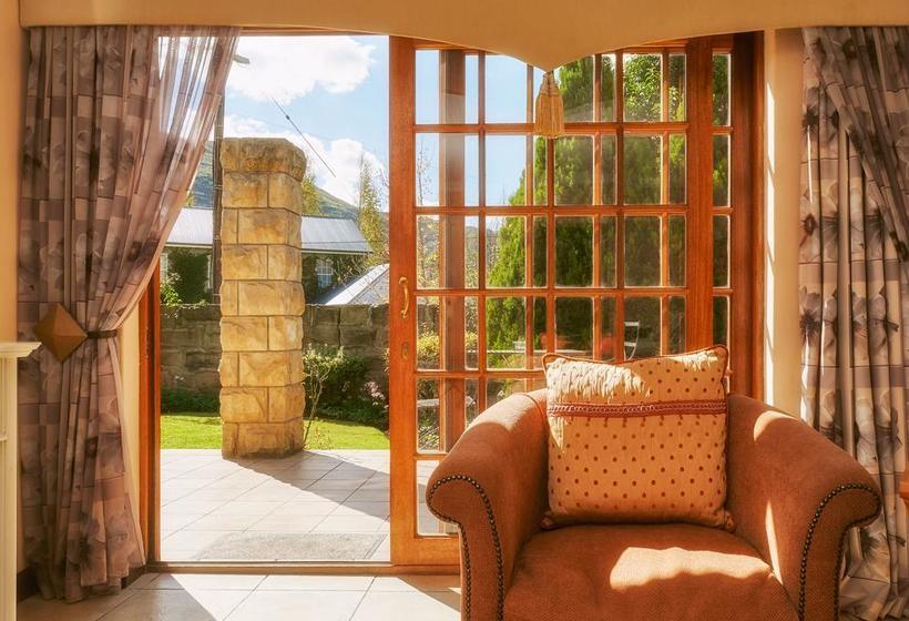 Bed and Breakfast Sir Henry S Guest House 4