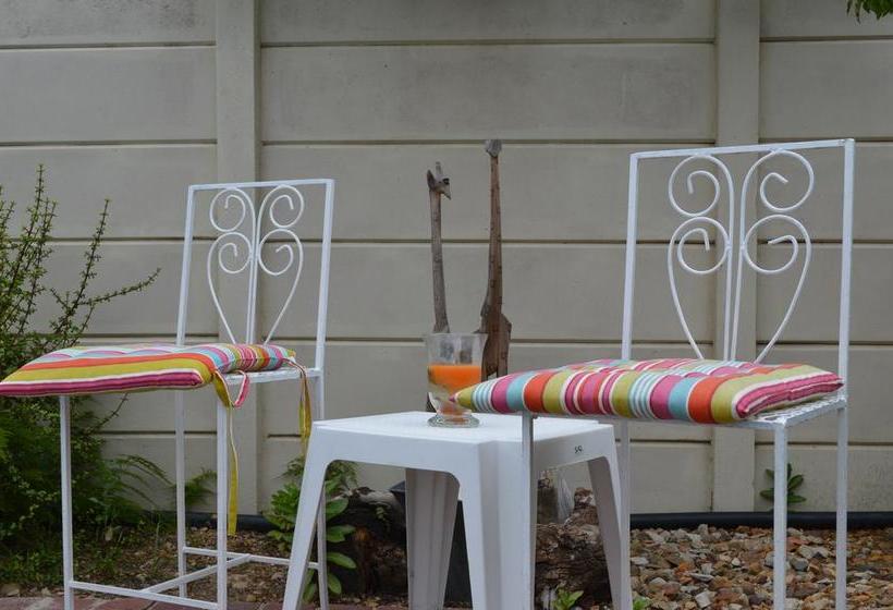 Bed and Breakfast Agathos 11