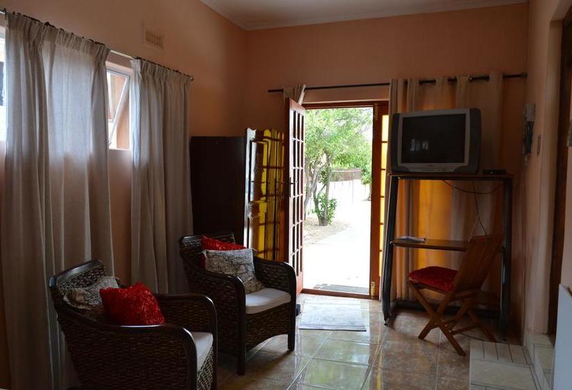 Bed and Breakfast Agathos 13