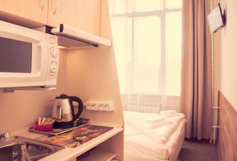 Ahouse Hotel On Nakhimovsky Prospekt 10