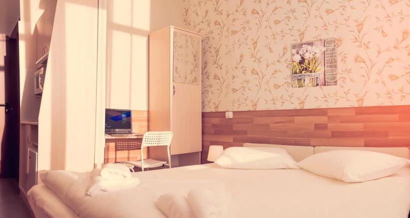 Ahouse Hotel On Nakhimovsky Prospekt 3