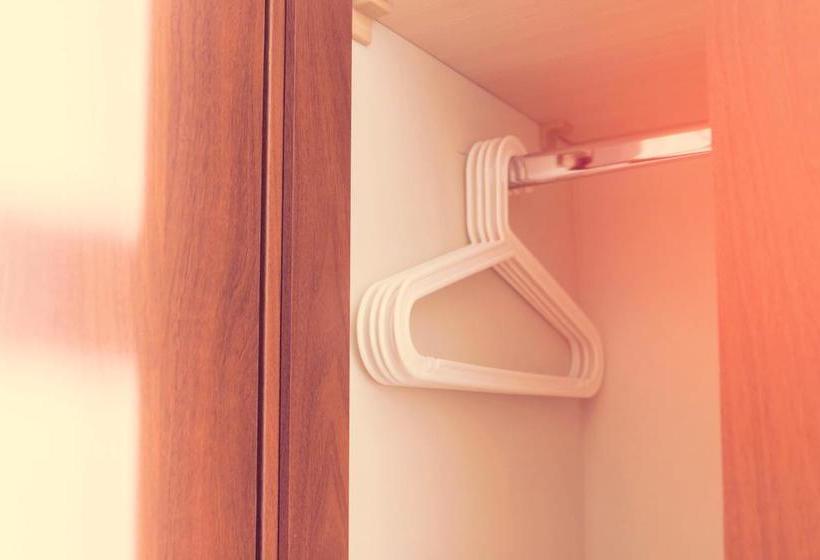 Ahouse Hotel On Nakhimovsky Prospekt 8