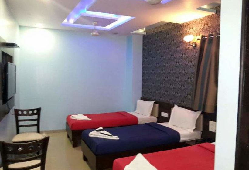 Hotel Adore Palace 3