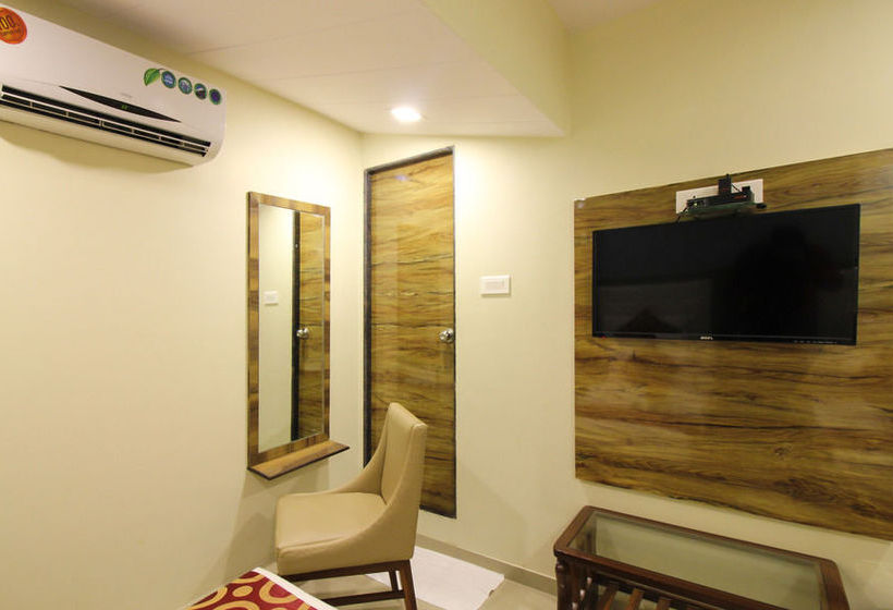 Fabhotel Golden Park Jogeshwari West 13