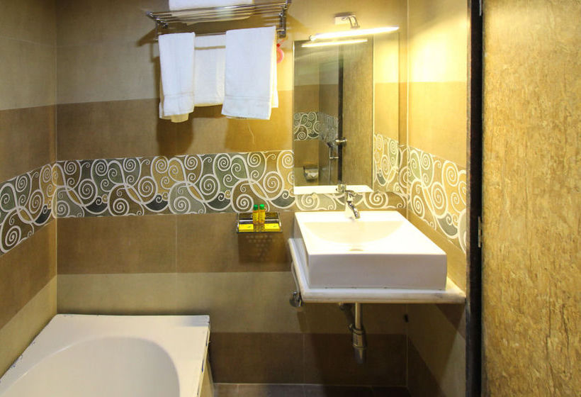 Fabhotel Golden Park Jogeshwari West 19