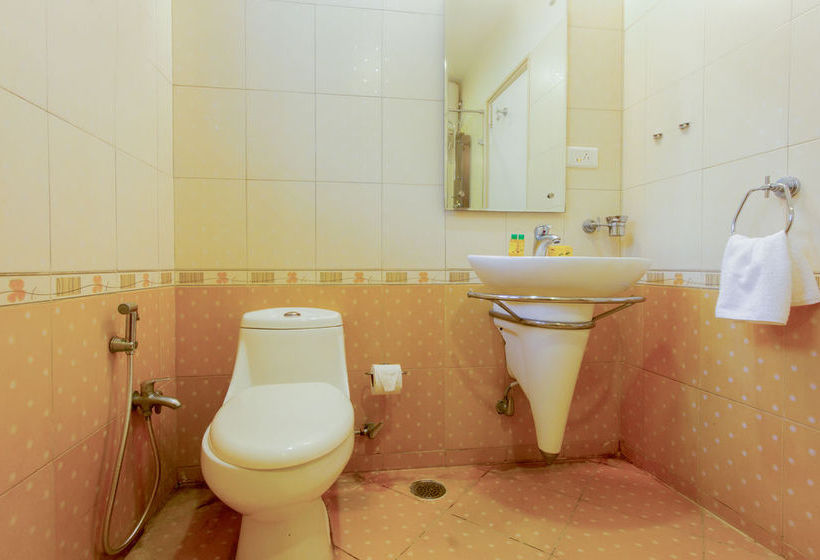 Fabhotel Vibrant Jubilee Hills 14