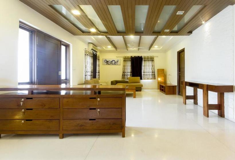 Fabhotel Vibrant Jubilee Hills 20