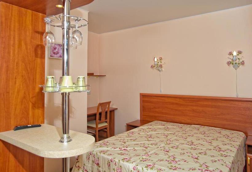 Mini-hotel Teremok Proletarsky 12
