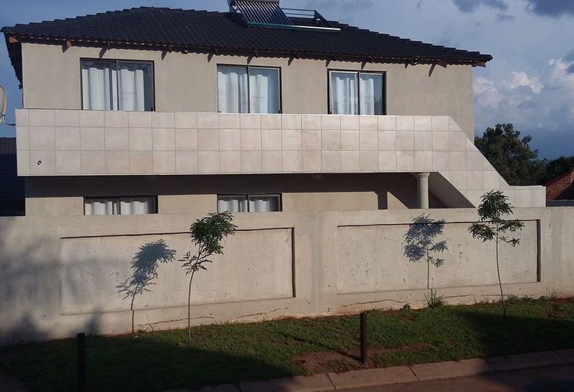 Pension Machate Guesthouse 2