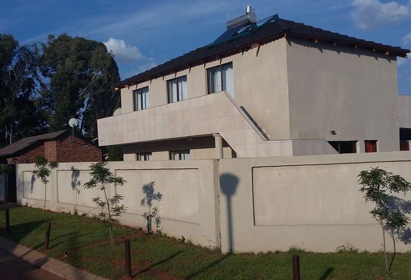 Pension Machate Guesthouse 3