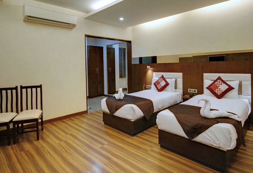 Hotel Rudra Vilas 13