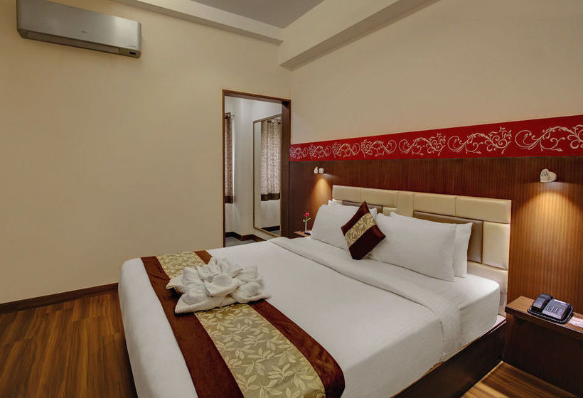 Hotel Rudra Vilas 19