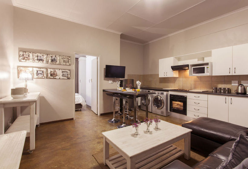 Akanani Apartments 8