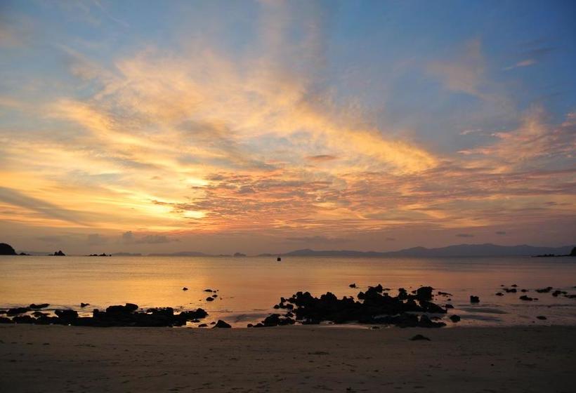 Heaven Beach Resort & Art Ranong