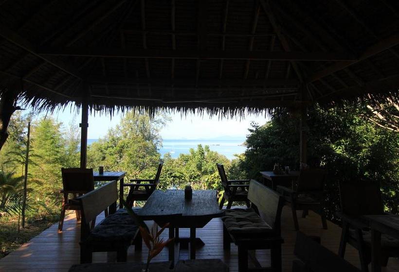 Chomjan Beach Resort 12