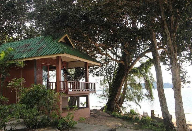 Chomjan Beach Resort 7